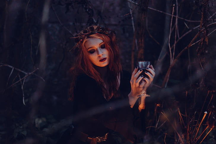 Wicca, witchcraft, priestess - Midjourney